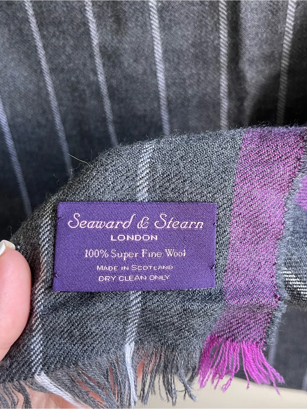 Seaward & Stearn London 100% Wool Scarf Scotland Striped Grey Purple Preppy